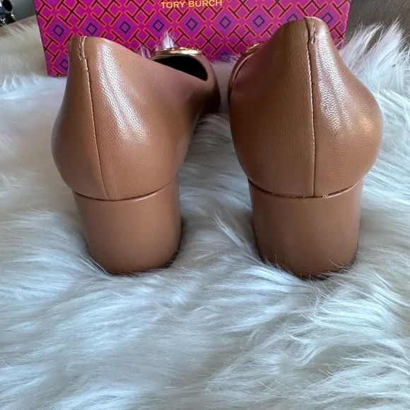 NWB Tory Burch Chelsea 50mm Pumps Napa Leather in Royal Tan - Picture 8 of 13
